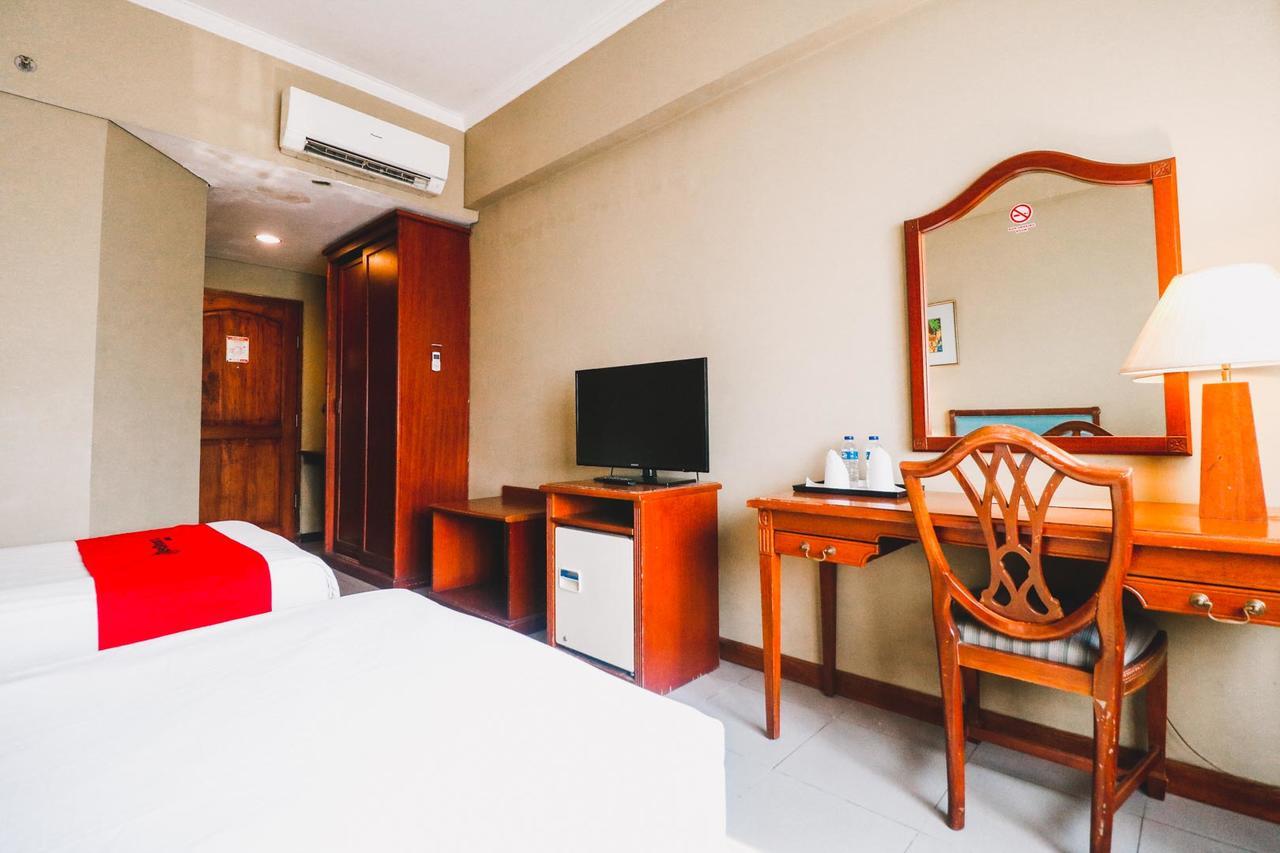Reddoorz Plus Near Monumen Nasional Джакарта Экстерьер фото