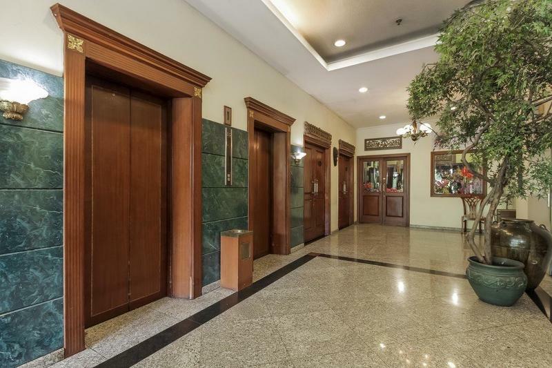 Reddoorz Plus Near Monumen Nasional Джакарта Экстерьер фото